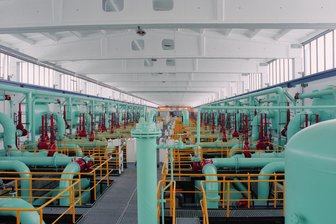 Trinkwasser in Zwickau wieder ohne Keime: Woher kommt das Wasser eigentlich? - Blick ins Wasserwerk Burkersdorf, das Wasser aus der Talsperre Eibenstock aufbereitet.