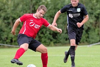 Trio muss künftig bis ins Vogtland - Bisher trafen Teams aus dem Erzgebirge und Mittelsachsen nur in Tests aufeinander, so wie hier der VfB Annaberg und der SV Lichtenberg. Das ändert sich jetzt. 