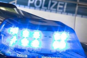 Trio nach Ladendiebstahl festgenommen - Drei Männer sind der Polizei am Donnerstagnachmittag in Annaberg-Buchholz ins Netz gegangen, nachdem sie eine Ladung Lebensmittel gestohlen hatten.