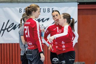 Trio weg: Gehen dem BSV Sachsen Zwickau die Torhüterinnen aus? - Nele Kurzke, Charley Zenner und Aud Ingrid Silseth (von links) bildeten in der zurückliegenden Saison das Torhüterinnen-Trio des BSV Sachsen Zwickau. Alle drei gehören künftig nicht mehr zum Aufgebot.