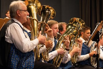 Trompetenglanz in Markneukirchen: Mehr als 350 Besucher erleben besonderes Konzert - 