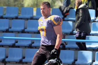 Trotz erfolgreichen 80-Meter-Sprints: Freiberger Footballer nur eine Halbzeit auf Augenhöhe - Daniel Baumgart gelang beim Gastspiel in Sachsen-Anhalt der erste Touchdown für sein Team.