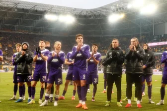 Trotz gutem Auftritt: Aue hadert mit Derbyniederlage gegen Dynamo – „Darf uns nicht passieren“ - Die Veilchen haben Moral und Kampfgeist bewiesen, sich aber nicht belohnen können. Dreimal in Serie ohne Sieg – das ist Aue nun bereits das dritte Mal in dieser Saison passiert.