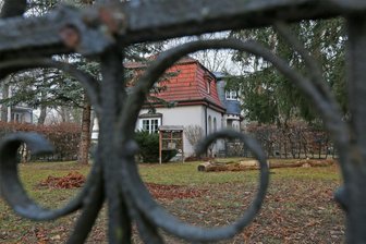 Trotz Kitaschließung an der Gutwasserstraße: Förderverein will laufende Spendenaktion mit Lebensmitteldiscounter retten - Viel Platz zum Großwerden bietet die Kita Gutwasserstraße. Zu viel Platz, sagt die Stadt.