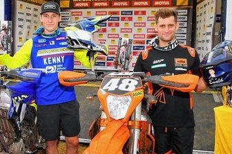 Trotz langer Pause in Form - Die beiden Mittelsachsen Luca Fischeder (l.) und Edward Hübner standen in Uelsen zum ersten Mal gemeinsam auf dem Podest. 