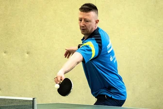 Trotz Niederlage gut präsentiert: Tannenberger Tischtennisspieler unterliegen Tabellenführer - Friedrich Sacher glänzte gegen den Spitzenreiter und holte sowohl im Doppel als auch alleine Zähler für die Handwerker.