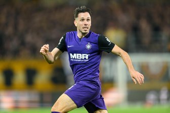 Trotz schwerwiegender Verletzung: Marcel Bär bleibt beim FC Erzgebirge Aue - Marcel Bär ist mit 27 Toren in 60 Pflichtspielen die Lebensversicherung des FC Erzgebirge.
