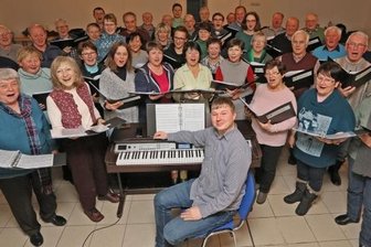 Trünziger Kirche wird zu Konzerthalle - Der Gesangverein zu Langenbernsdorf vereint 54 Frauen und Männer im Alter von 16 bis 81 Jahren.