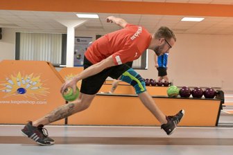 TSV 90 Zwickau nimmt Abstieg aus der Bundesliga sportlich: „Wir greifen wieder an“ - Hinter Kegler Patrick Hirsch und seinen Teamkollegen vom TSV 90 Zwickau liegt eine ereignisreiche Bundesliga-Saison.