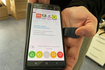 TU Chemnitz bietet digitale Entscheidungshilfe für Stadtratswahl - Ablehnung, Zustimmung oder neutrale Haltung. Mit der digitalen Entscheidungshilfe können sich Nutzer zu Stadtthemen positionieren.