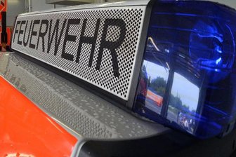 TV-Gerät schmort: Großeinsatz in Peniger Gymnasium -