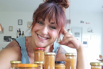 TV-Show „First Dates“: Madeline aus Penig auf der Suche nach dem Traummann - Madeline aus Penig hat sich auf die Suche nach dem Mann fürs Leben begeben – und an der Vox-Show „First Dates“ teilgenommen.