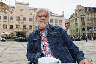 Udo Hentschels Buch übers Zwickauer Grubenunglück von 1960: Kann es wirklich so gewesen sein? - Buchautor Udo Hentschel plant eine zweite Auflage. Er habe die Lebensgeschichte seines Vaters aufgeschrieben, betont er, und keine wissenschaftliche Abhandlung über das Grubenunglück von 1960.
