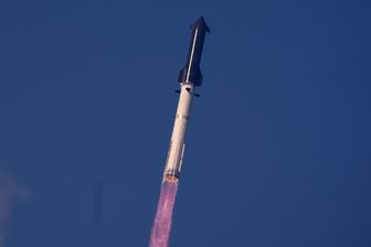 Überarbeitete Riesen-Rakete Starship absolviert Testflug - Eine überarbeitete Version der Riesen-Rakete hat einen zwölften Testflug absolviert. 