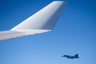 Überschallknall: Jets mussten Airbus eskortieren -