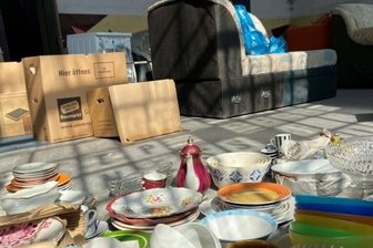 Ukraine-Krieg: Lugauer Helferkreis hat sich schnell wiedergefunden - In der früheren Ringerhalle werden die Sachspenden zwischengelagert. Benötigt werden aktuell vor allem Haushaltsgroßgeräte. 
