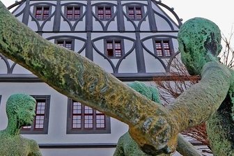 Umbau des Zwickauer Gewandhauses verteuert sich erneut - Die Sanierung des Gewandhauses ist mit den Jahren immer teurer geworden. Noch liegt die Schlussrechnung nicht vor, aber inzwischen wird von mehr als 21 Millionen Euro ausgegangen. 