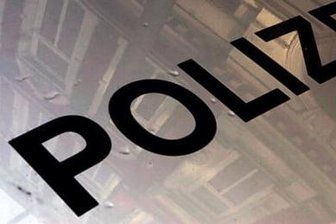 Unbekannte brechen vier Autos in Plauen auf - 
