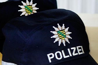Unbekannte greifen 19-Jährigen am Chemnitzer Neumarkt an -