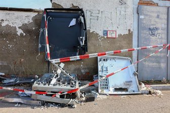 Unbekannte sprengen in Bernsdorf Zigarettenautomaten - Im März wurde ein Zigarettenautomat in Hohenstein-Ernstthal attackiert.