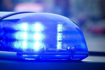 Unbekannte stehlen ein Dutzend Autoräder -