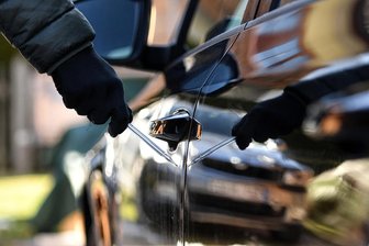 Unbekannte zerkratzen Pkw in Lichtenstein - In Lichtenstein wurde ein Opel zerkratzt.
