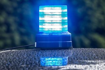 Unbekannter greift 21-Jährige ein - Zeugen gesucht -