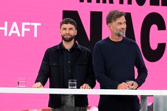 Undav statt Musiala: Das raten Klopp und Müller Nagelsmann - Thomas Müller und Jürgen Klopp sind als TV-Experten bei der WM. (Archivbild)