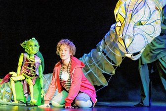 Unendliche Geschichte: Warum die Zwickauer Puppentheaterchefin weinte - Unendliche Geschichte am Theater Plauen-Zwickau
