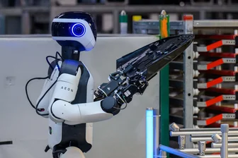 Unermüdliche Kollegen: BMW testet menschenähnliche Roboter - BMW testet humanoide Roboter in Leipzig erstmals in Europa unter realen Produktionsbedingungen.