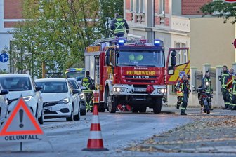 Unfall auf dem Stadtring in Glauchau: Feuerwehr am Dienstagnachmittag im Einsatz - Die Feuerwehr war auf dem Stadtring in Glauchau im Einsatz.