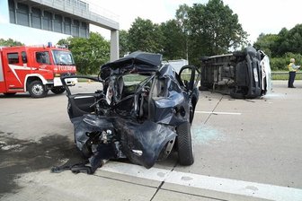 Unfall auf der A 4 bei Nossen - 15 Kilometer langer Stau -