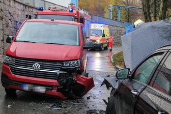 Unfall in Aue: Fünf Verletzte - darunter auch Kinder -