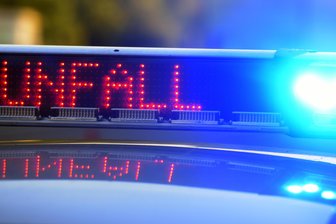 Unfall in Kurve zwischen Niederlungwitz und Lobsdorf: Hyundai war zu schnell unterwegs - Die Polzei meldet einen Unfall zwischen Niederlungwitz und Lobsdorf.