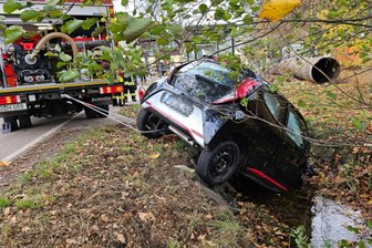 Unfall in Memmendorf: Rettungshubschrauber im Einsatz - Bei Memmendorf kam es am Donnerstag zu einem schweren Unfall.