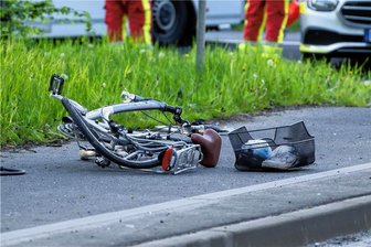 Unfall in Zwickau: 75-jähriger Radfahrer kommt mit schweren Verletzungen in Krankenhaus - 60 Personen haben sich im letzten Jahr bei Unfällen mit dem Fahrrad im Landkreis Zwickau schwere Verletzungen zugezogen.