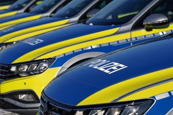 Unfall in Zwickau: Hyundai knallt gegen Streifenwagen der Polizei - Ein Wagen der Polizei wurde beim Unfall in Zwickau beschädigt.