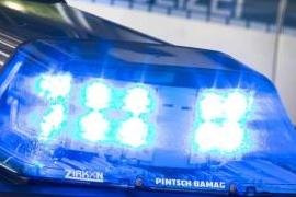 Unfall: Motorradfahrer und Mitfahrerin schwer verletzt -