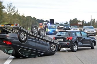Unfall sorgt für Stau auf der Autobahn 4 -