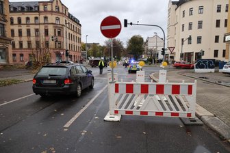 Unfallkreuzung in Chemnitz am Freitagmittag wieder freigegeben - Die Kreuzung Hainstraße/Palmstraße ist am Freitagvormittag immer noch gesperrt.