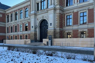 Ungeheuerlicher Vorwurf: Vogtländer soll eigenes Kind mit Giftspritze bedroht haben - Vor dem Landgericht wurden am Mittwoch ungeheuerliche Vorwürfe erhoben.