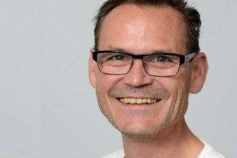 Unis an die Kette - Redakteur Jürgen Becker