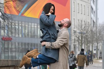„Unsere Liebe ist echt“: Wie ein ukrainisches Paar in Chemnitz online heiratete - Irgendwann werden sie richtig Hochzeit feiern: Vladyslav Lushankov und Yelyzaveta Boldarieva.