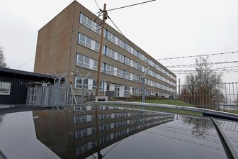 Unterkunft für Flüchtlinge: Meerane spielt keine Rolle mehr - Blick zum ehemaligen Lehrlingswohnheim in Meerane. Der Freistaat wird das Objekt nun doch nicht als Erstaufnahmeeinrichtung nutzen.