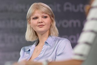 Untiefen im „Seichtgebiet“: Warum sich Denis Scheck in Sophie Passmann irrt - Sophie Passmann auf der Leipziger Buchmesse.