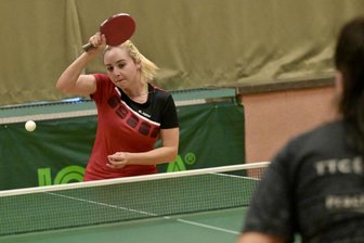 Unverhoffter Traumstart des ESV Lok Zwickau in der Tischtennis-Oberliga - Melina Hüttel vom ESV Lok Zwickau konnte am Samstag alle vier Einzel für sich entscheiden.