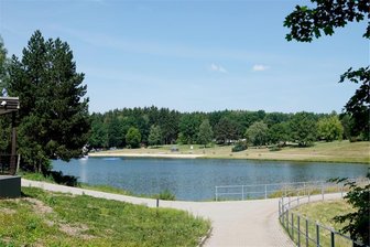 Unwetterwarnung: Stausee Rabenstein am Wochenende geschlossen - Der Stausee Rabenstein bleibt an diesem Wochenende wegen der angekündigten Extremregenfälle geschlossen.