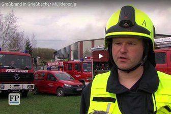 Update: Großbrand in Grießbacher Mülldeponie gelöscht - Laut Unternehmen keine Gefahr für Anwohner -