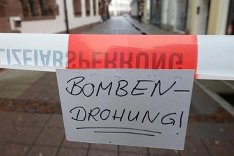 Update: Kein verdächtiger Fund nach Bombendrohung am Glauchauer Gymnasium - 