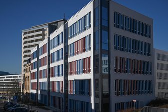 Urlaubssperre im Rathaus wegen Bundestagswahl in Winterferien – Chemnitz sucht tausende Wahlhelfer - Das Technische Rathaus in Chemnitz: Viele Mitarbeiter der Verwaltung müssen auf Urlaub in den kommenden Winterferien verzichten.